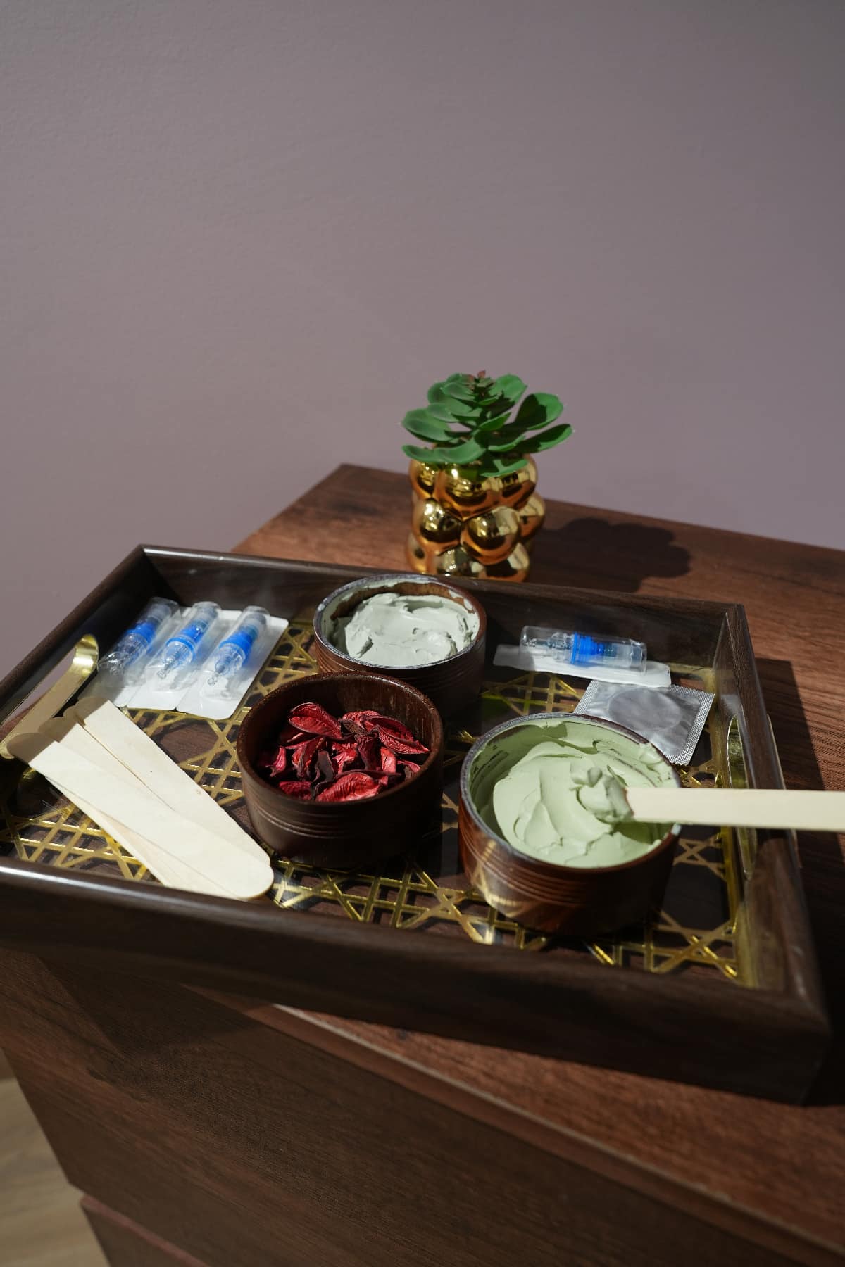 Facial masks and skincare tray for the deep cleansing facial at Wellness Palace